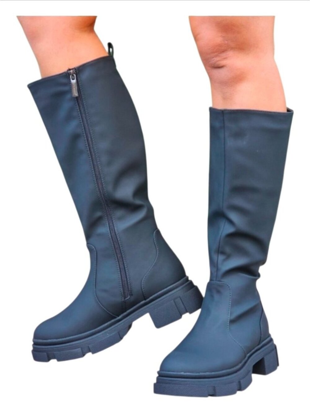 Chunky Sole Knee-High Black Boots With Side Zipper For Women